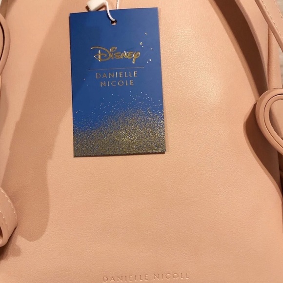 🎉FREE SHIPPING🎉VERY RARE Australian limited edition Danielle Nicole backpack - Picture 14 of 14